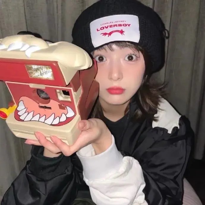 我们全村都不是人